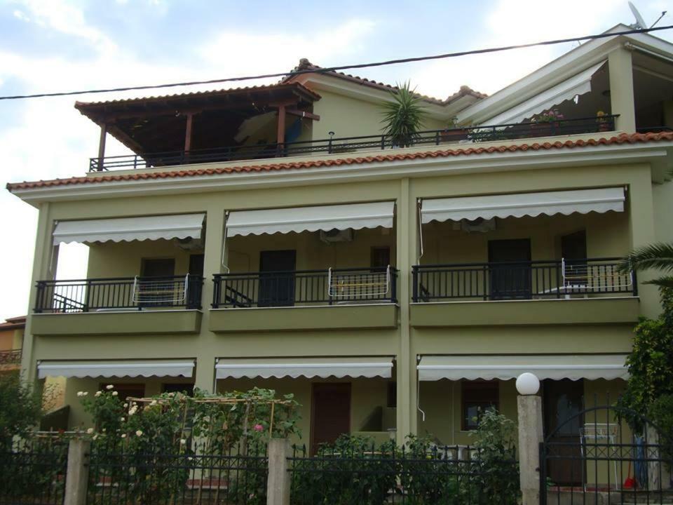 Despoina Meletiadou Nea Roda Exterior photo